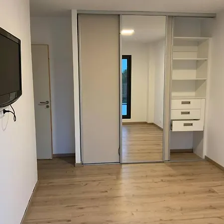 Auzil